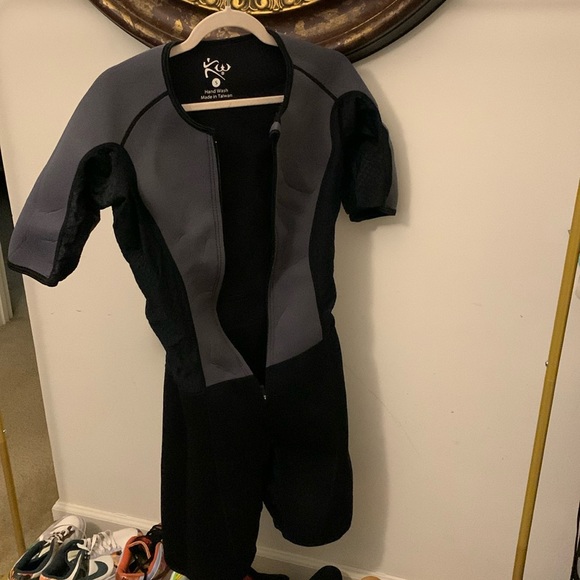 Active suite - Picture 1 of 5